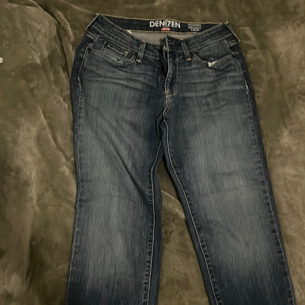 Levi’s straight crop
